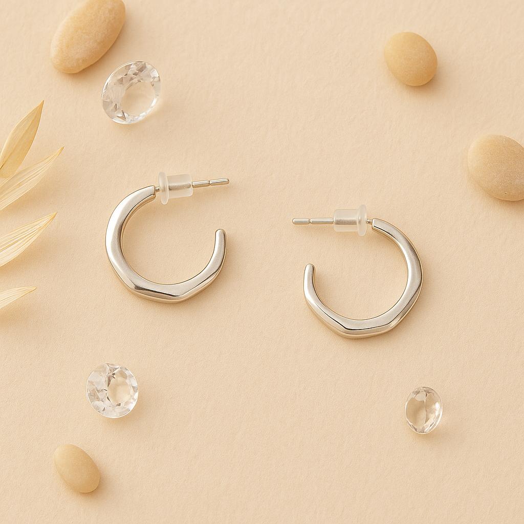 Minimal Twist crescent Hoop Earrings