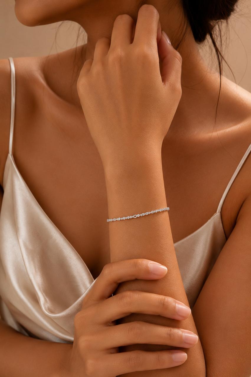 Dewdrop Luxe Chain Bracelet– 925 Sterling Silver Elegance