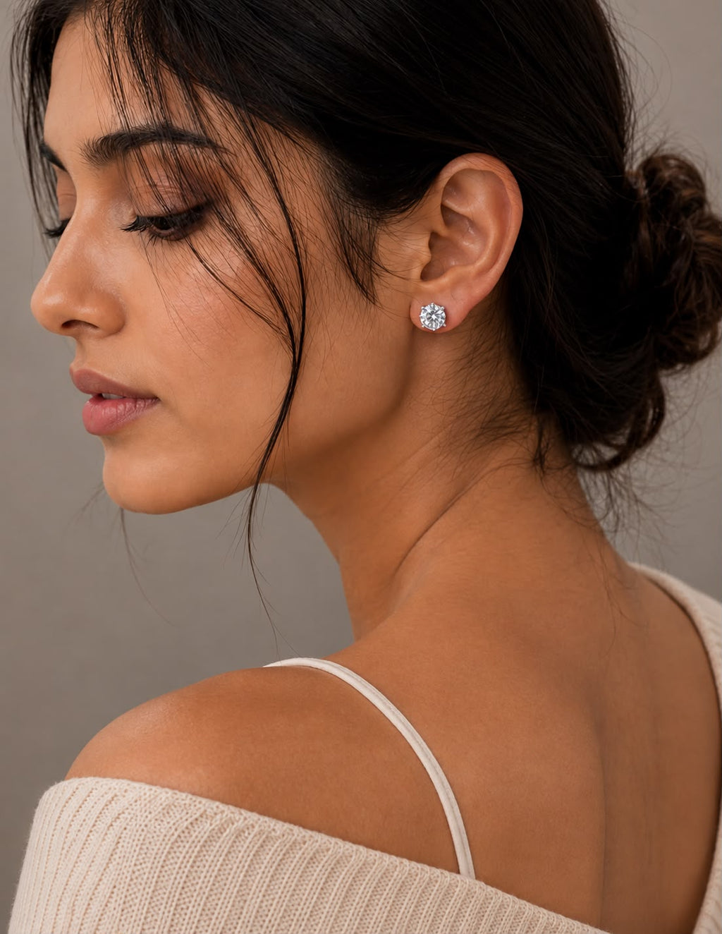 Solitaire Stud Earrings – 925 Sterling Silver Elegance