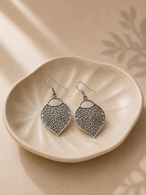 Antique Leaf Filigree Drop Earrings – 925 Sterling Silver Statement