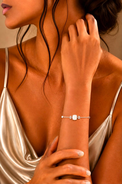 Pearl Essence Chain Bracelet - 925 Sterling Silver Elegance